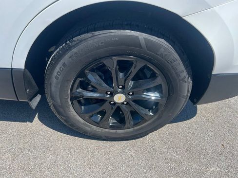 Used 2021 Chevrolet Equinox LT AWD/4WD image 14