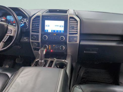 Used 2020 Ford F150 Platinum w/ Equipment Group 701A Luxury image 31