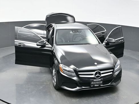 Used 2017 Mercedes-Benz C 300 4MATIC Sedan image 35