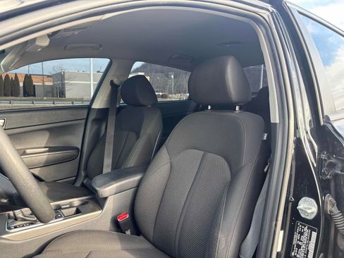Used 2020 Kia Optima LX image 9