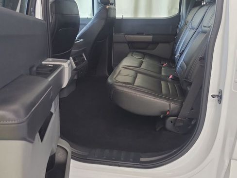 Used 2023 Ford F250 XLT w/ FX4 Off-Road Package image 16