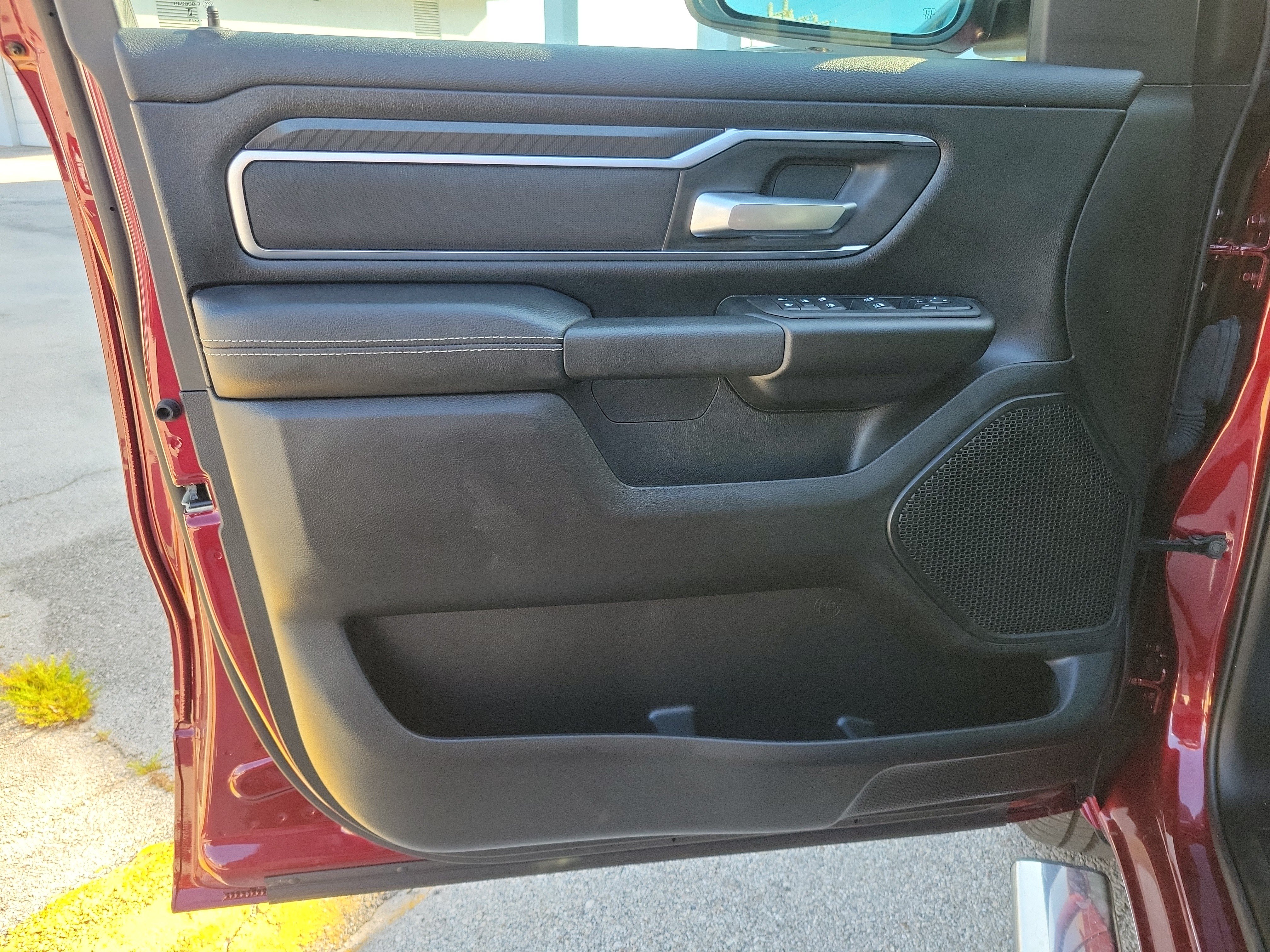 Used 2025 RAM 1500 Big Horn RWD image 11