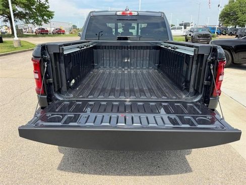 New 2026 RAM 1500 Big Horn AWD/4WD image 6