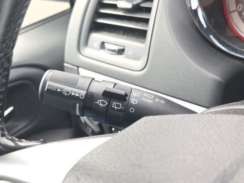 Used 2019 Dodge Grand Caravan GT FWD image 38