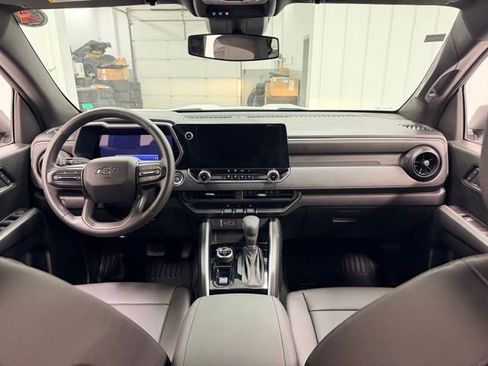 Certified 2024 Chevrolet Colorado Trail Boss image 20