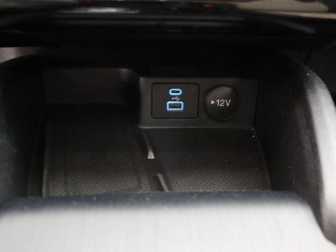 Used 2022 Ford Escape Titanium w/ Titanium Elite Package image 19