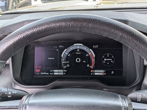 Used 2024 Toyota Tundra Limited AWD/4WD image 36