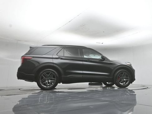 Certified 2023 Ford Explorer ST w/ Equipment Group 401A AWD/4WD image 56