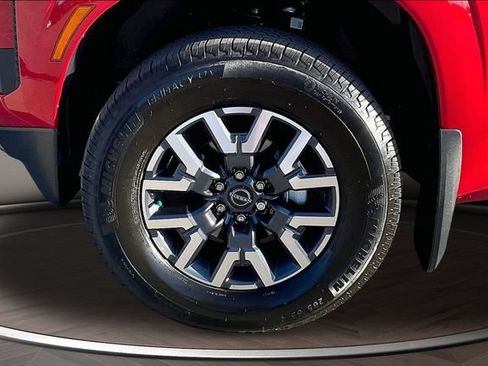 Certified 2026 Nissan Frontier SV w/ All-Weather Content Package AWD/4WD image 9