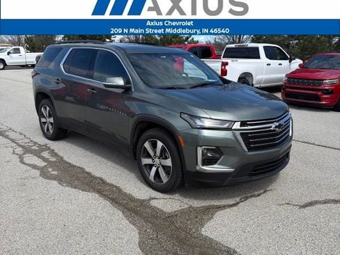 Used 2023 Chevrolet Traverse LT w/ LT Premium Package AWD/4WD image 1