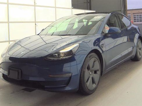 Used 2023 Tesla Model 3 Long Range AWD/4WD image 3