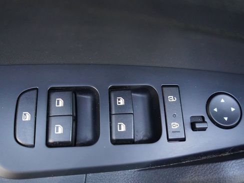 Used 2024 Kia Sportage LX image 29