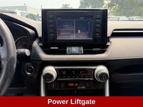 Used 2019 Toyota RAV4 XLE Premium w/ Cold Weather Package AWD/4WD image 18