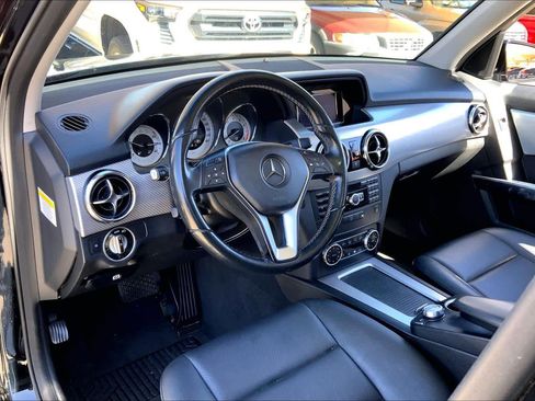 Used 2014 Mercedes-Benz GLK 350 2WD image 18