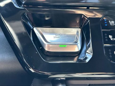 New 2025 GMC Sierra 2500 Denali w/ Denali Reserve Package image 17