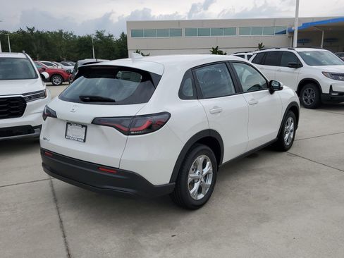 New 2024 Honda HR-V LX image 6