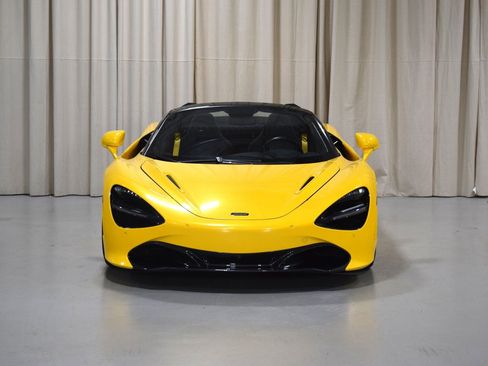 Used 2020 McLaren 720S Performance RWD image 9