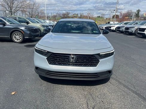 Used 2023 Honda Accord Sport image 8