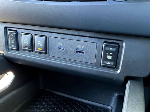 New 2026 Nissan Frontier SV w/ All-Weather Content Package image 19