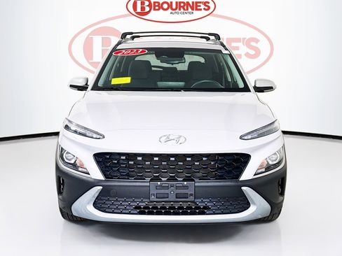 Used 2023 Hyundai Kona SEL AWD/4WD image 4