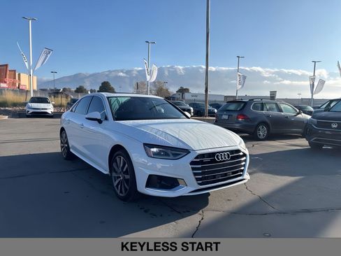 Used 2022 Audi A4 2.0T Premium w/ Convenience Package image 2