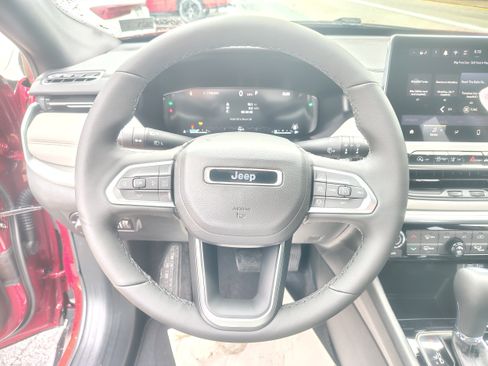 New 2026 Jeep Compass Limited AWD/4WD image 31
