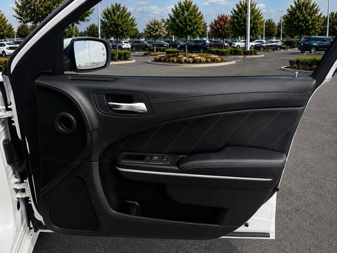 Used 2022 Dodge Charger Scat Pack RWD image 32