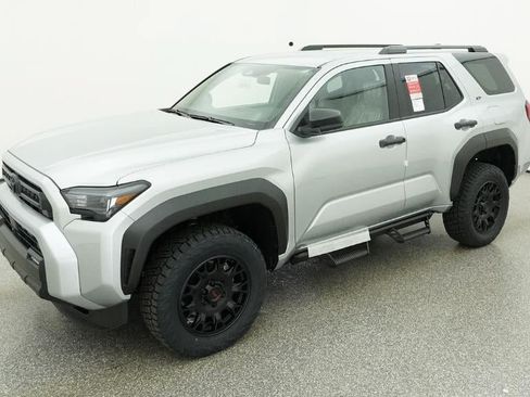 New 2026 Toyota 4Runner SR5 AWD/4WD image 1