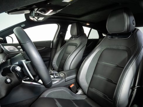 Used 2022 Mercedes-Benz AMG GT 43 image 5