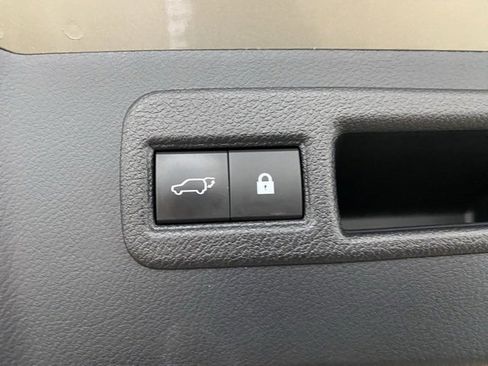 Used 2018 Lexus NX 300h AWD w/ Premium Package image 13