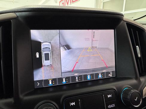 Used 2020 GMC Terrain Denali w/ Denali Premium Package AWD/4WD image 19