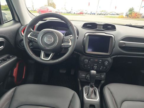 Used 2023 Jeep Renegade Trailhawk w/ Sun/Sound Group image 15