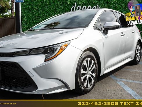 Used 2022 Toyota Corolla LE w/ Carpet Mat Package (TMS) FWD image 2