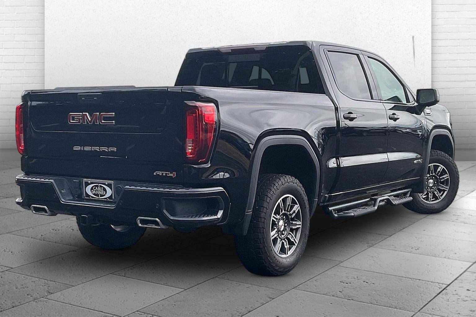 Used 2024 GMC Sierra 1500 AT4 w/ AT4 Preferred Package AWD/4WD image 14
