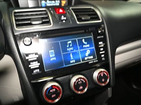 Used 2018 Subaru Forester 2.5i Premium image 32