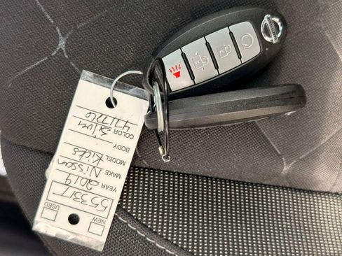 Used 2019 Nissan Kicks SV FWD image 49