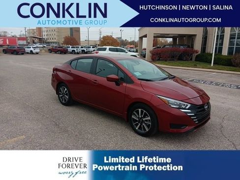 New 2025 Nissan Versa SV w/ Trunk Package image 1