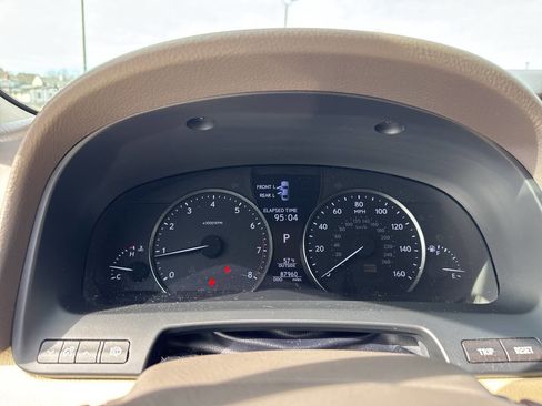 Used 2016 Lexus LS 460 image 22