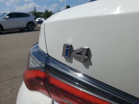 Certified 2023 BMW i4 eDrive35 w/ Premium Package RWD image 31