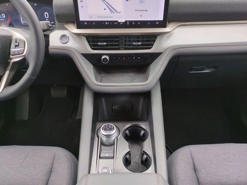 New 2026 Ford Explorer Active image 21