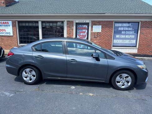 Used 2013 Honda Civic LX image 4