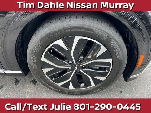Used 2023 Kia EV6 Wind AWD/4WD image 14