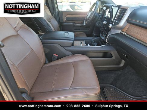 Used 2024 RAM 2500 Limited image 32