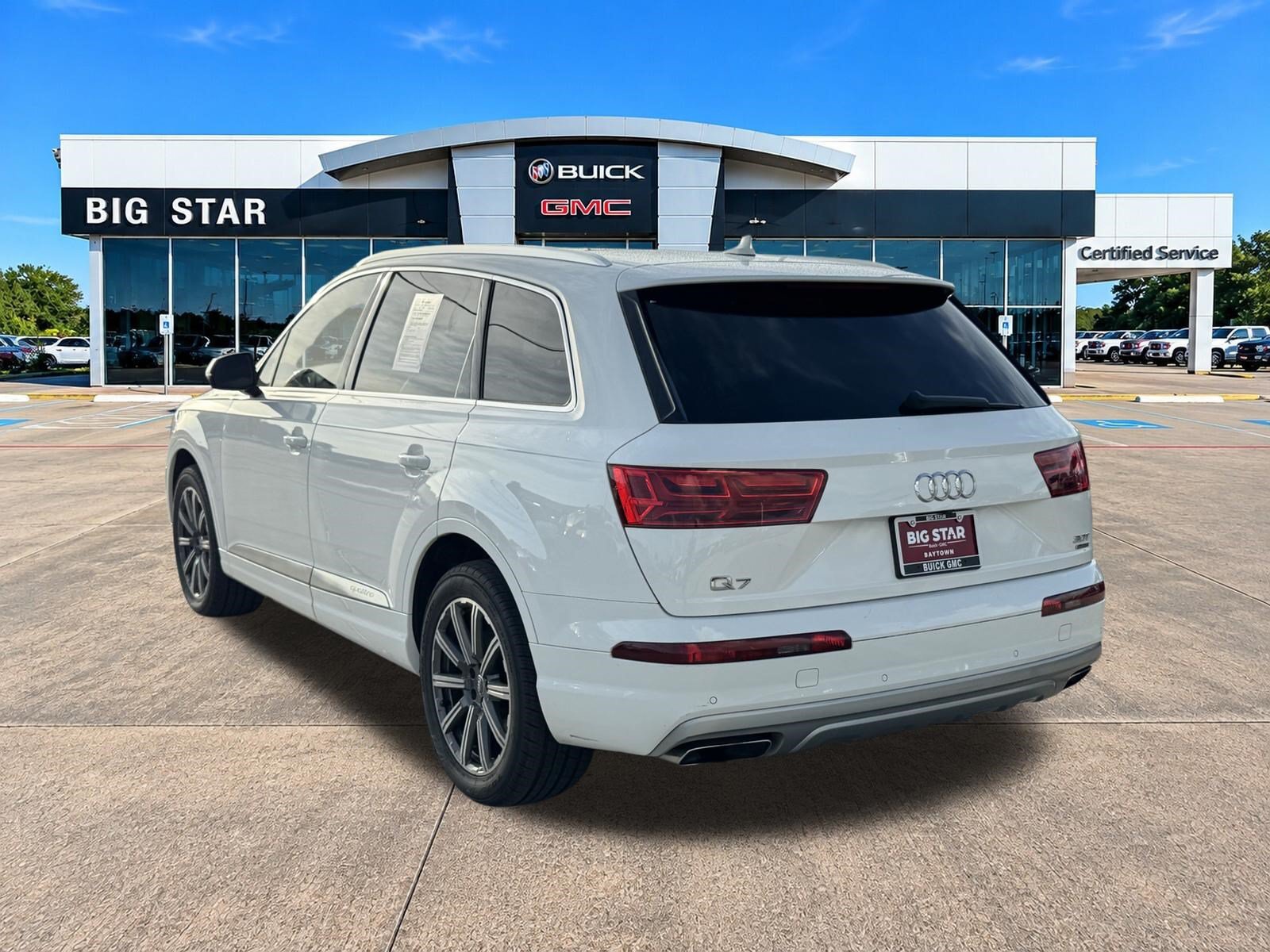 Used 2018 Audi Q7 3.0T Premium Plus w/ Premium Plus Package AWD/4WD image 5