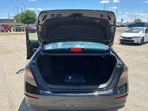New 2026 Honda Accord LX image 18