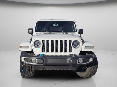 Used 2023 Jeep Wrangler Sahara w/ Cold Weather Group image 3