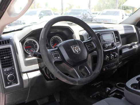 Used 2017 RAM 3500 Tradesman w/ Chrome Appearance Group AWD/4WD image 18