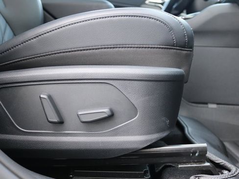 Used 2025 Kia Sportage X-Line Prestige image 25