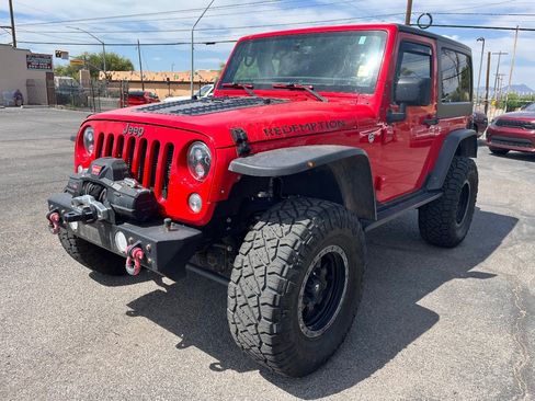 Used 2015 Jeep Wrangler Rubicon w/ Power Convenience Group AWD/4WD image 7