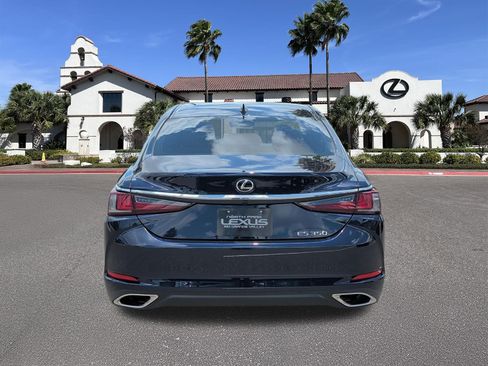 Used 2022 Lexus ES 350 w/ Premium Package FWD image 3